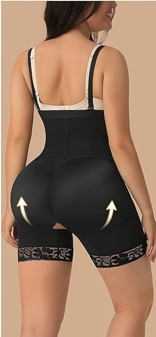 Gaine Courte Ajustable Avec Un Vrai Effet Push-Up