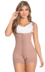 Gaine Taille Courte À Dos Haut Avec Bretelles Réglables Et Rehaussement Des Fesses