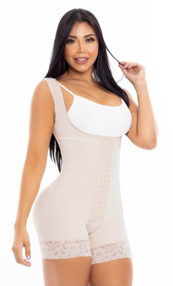 Gaine postopératoire colombienne nude pratiquement invisible avec ouverture bust et dentelle