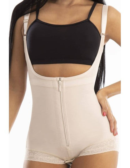 Gaine Courte Post-Chirurgicale Pour Lifting Des Fesses