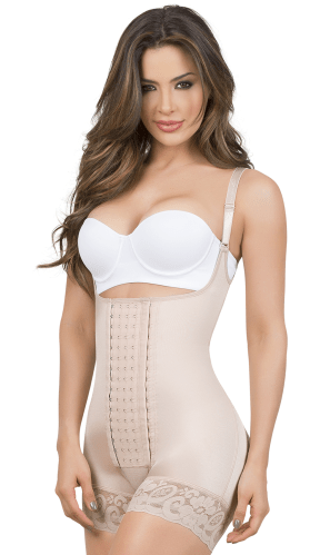 Maria E Gaine Post-Partum À Usage Quotidien Post-Chirurgical Réduit Jusqu'À 4 Tailles